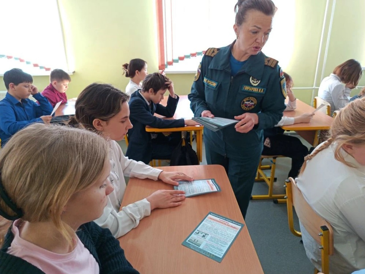 Безопасность на льду Безопасность на льду.
